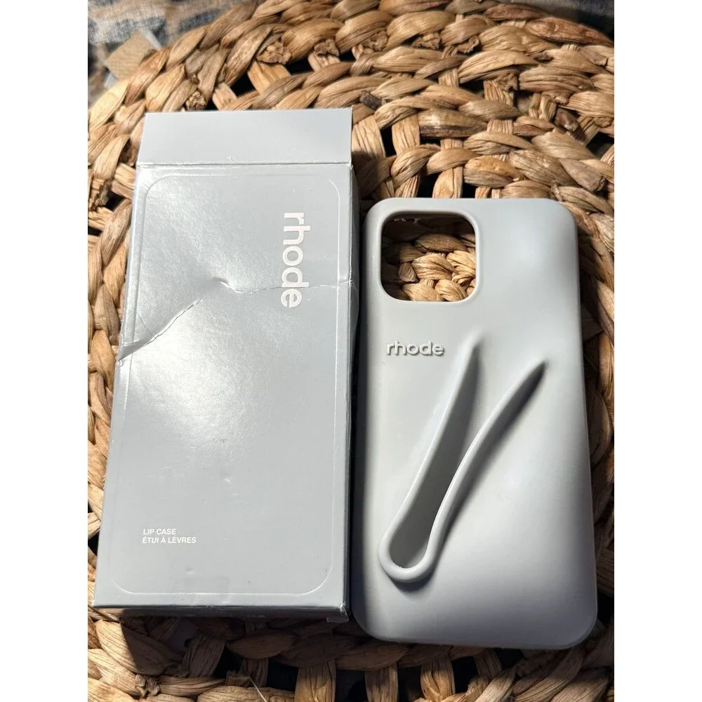RHODE lip phone case / Iphone 16 pro max